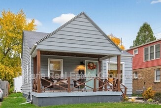 4905 Norwaldo Ave in Indianapolis, IN - Foto de edificio - Building Photo