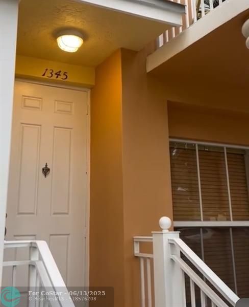 1345 SW 4th Ct in Fort Lauderdale, FL - Foto de edificio