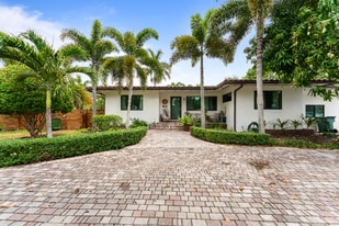 3371 SW 22nd St in Fort Lauderdale, FL - Building Photo