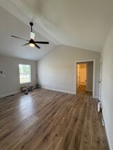 1651 Roger St in Bowling Green, KY - Building Photo - Building Photo