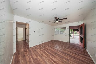 3101 Dentwood Terrace in Del City, OK - Building Photo - Building Photo