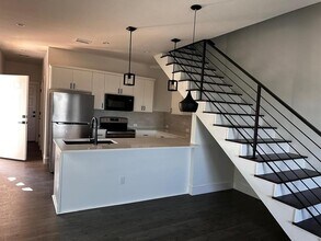 21212 Portsmouth Cove in Lago Vista, TX - Building Photo - Building Photo