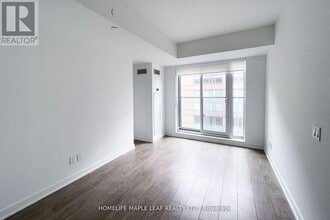 543 Richmond St W in Toronto, ON - Building Photo - Building Photo