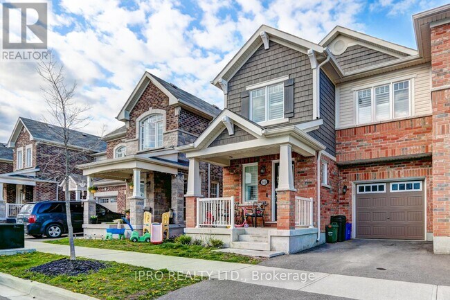 682 Laking Terrace in Milton, ON - Building Photo - Building Photo