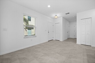 5429 Tripoli Dr in Palmetto, FL - Building Photo - Building Photo