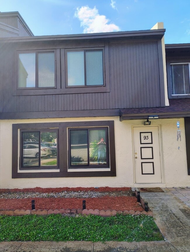 5336 Bosque Ln in West Palm Beach, FL - Building Photo - Building Photo