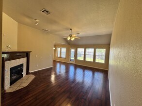 21987 Pleasant Ridge Rd in Edmond, OK - Building Photo - Building Photo