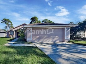1036 Bluejack Oak Dr in Oviedo, FL - Building Photo