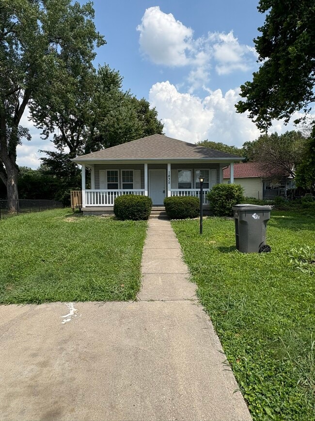 1835 Carpenter Cir in Indianapolis, IN - Building Photo - Building Photo