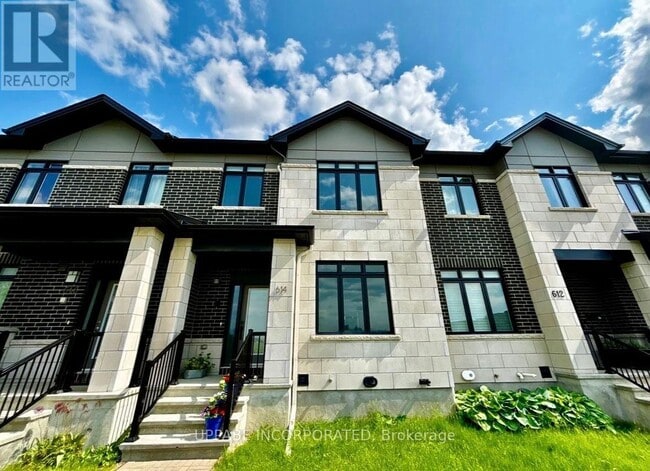 property at 614 Mikinak Rd