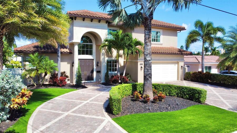2461 SE 10th St in Pompano Beach, FL - Building Photo