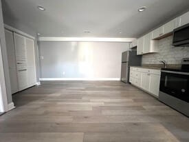 5239 Jefferson St in Philadelphia, PA - Building Photo