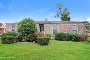 10509 Moonlight Wy in Louisville, KY - Building Photo