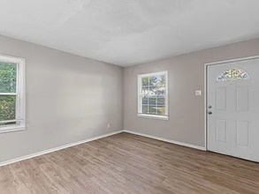 332 Cameron Rd in St. Louis, MO - Building Photo - Building Photo