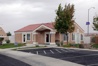 Desert Winds in Mesquite, NV - Building Photo - Building Photo