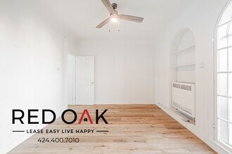247 S Alexandria Ave in Los Angeles, CA - Building Photo - Building Photo
