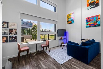 49 Navasota St in Austin, TX - Building Photo - Building Photo