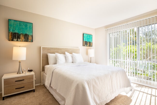 Glenwood Garden Apartments in Mountain View, CA - Foto de edificio - Interior Photo
