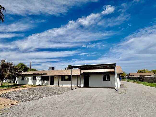 17220 E Desert Ln in Gilbert, AZ - Building Photo - Building Photo