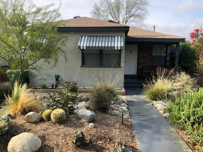 property at 1115 Neola St