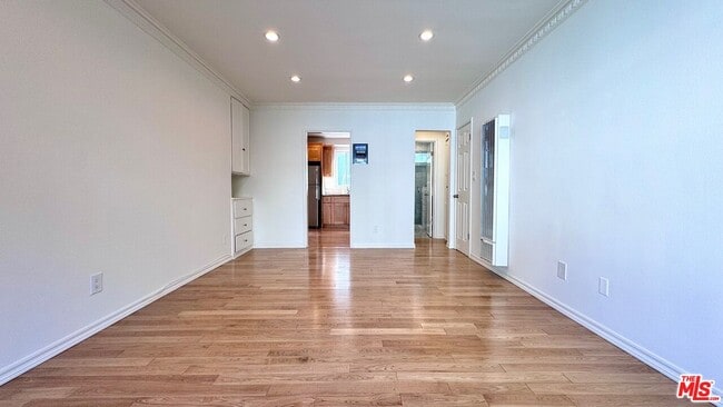 1233 N Harper Ave in West Hollywood, CA - Building Photo - Building Photo