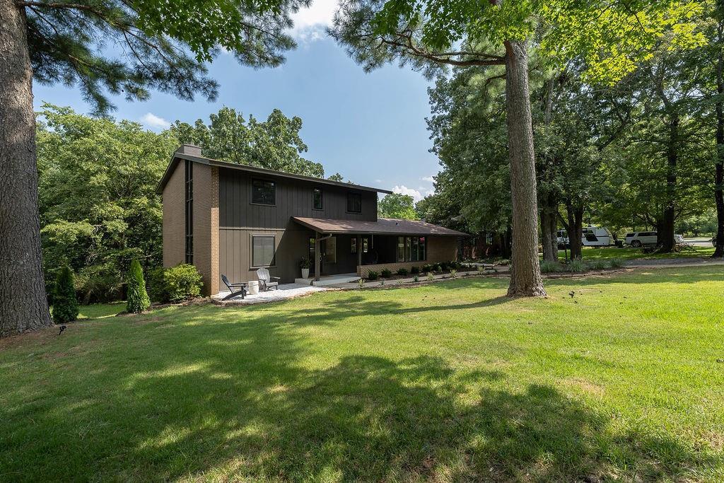 884 Shrewsbury Ln in Fayetteville, AR - Building Photo