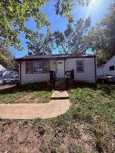 24 Vierling Dr in St. Louis, MO - Foto de edificio - Building Photo