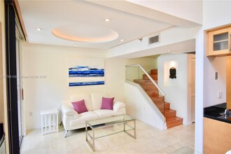 2801 Florida Ave in Coral Gables, FL - Building Photo - Building Photo