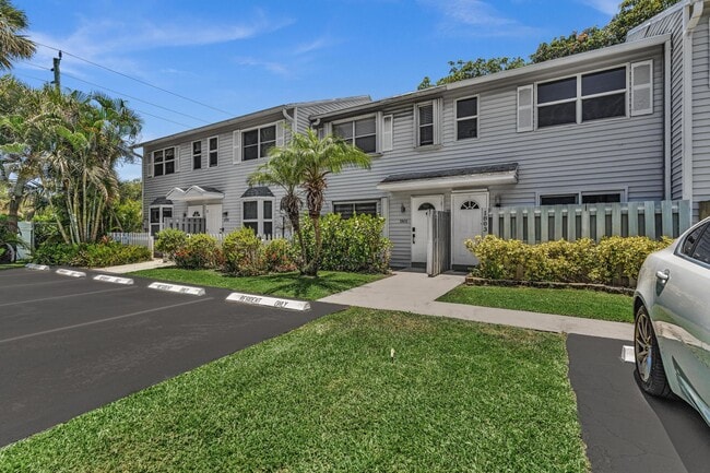 property at 1801 NE 15th Ave