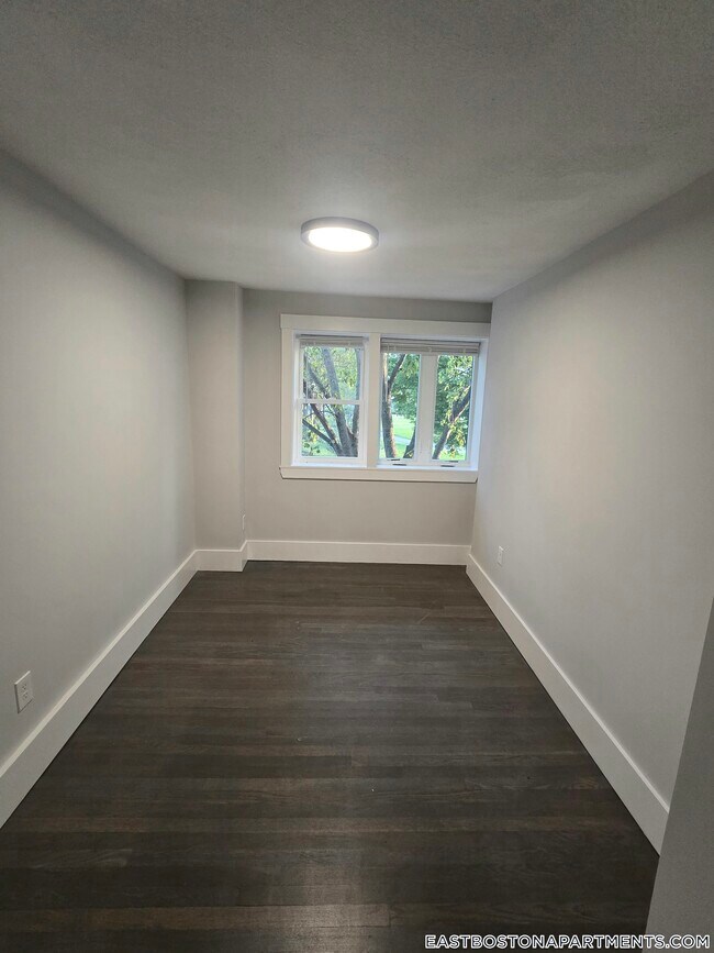 118 Marginal St