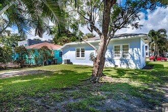 1716 Mercer Ave in West Palm Beach, FL - Building Photo - Building Photo