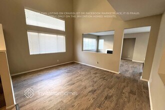 905 Pinecone Dr in Corona, CA - Building Photo - Building Photo