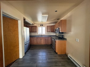 344 Ash St in Twin Falls, ID - Foto de edificio - Building Photo