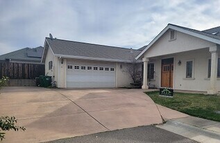 12 Camberwell Ct in Chico, CA - Building Photo