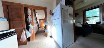 807 S Main St in Ann Arbor, MI - Building Photo