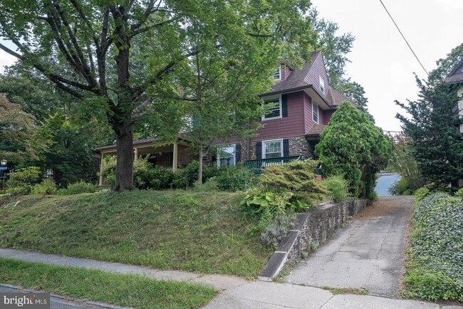 property at 110 Llanfair Rd