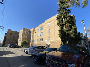 1618 N Tripp St in Chicago, IL - Building Photo - Building Photo