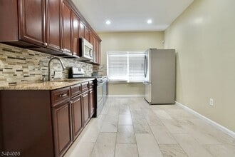 27 Mt Pleasant Ave in Belleville, NJ - Building Photo - Building Photo