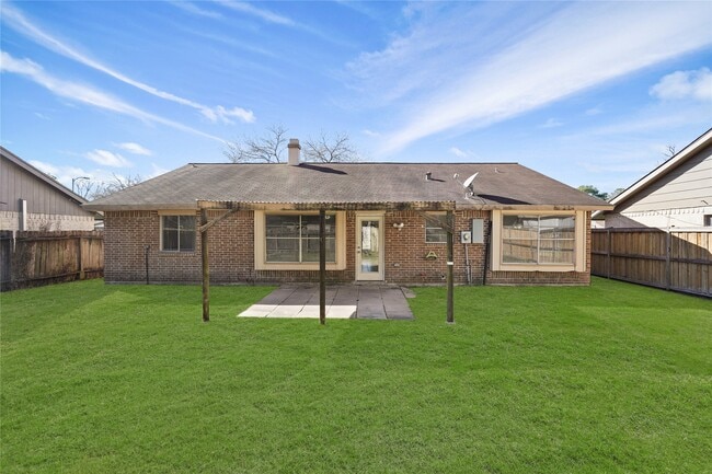 property at 15226 Flamingo Park