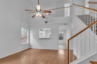 1012 Traci Michelle Dr in Pflugerville, TX - Building Photo - Building Photo