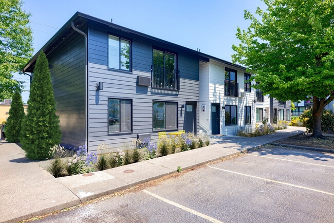 The Lark in Happy Valley, OR - Building Photo - Building Photo