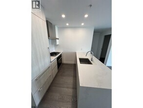 477 W 59th Ave in Vancouver, BC - Building Photo - Building Photo
