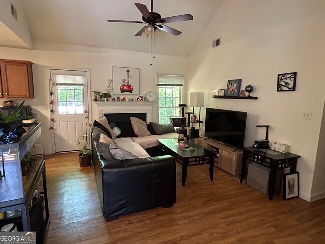 174 Spring Lake Dr in Athens, GA - Building Photo - Building Photo