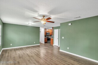 12226 Biarritz St in Jacksonville, FL - Building Photo - Building Photo