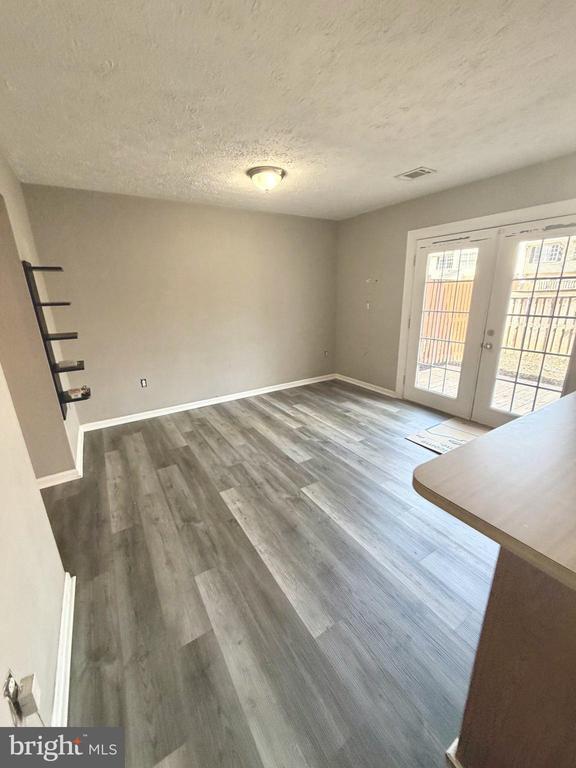 6133 Sea Lion Pl in Waldorf, MD - Building Photo - Building Photo