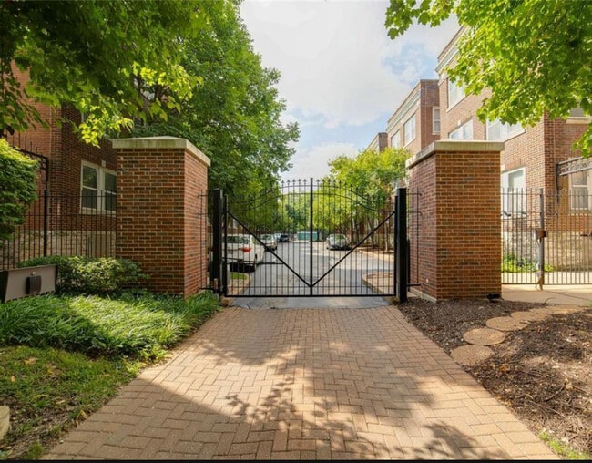 property at 5350 Pershing Ave