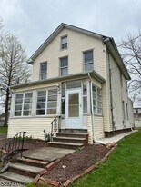 363 E Milton Ave in Rahway, NJ - Building Photo