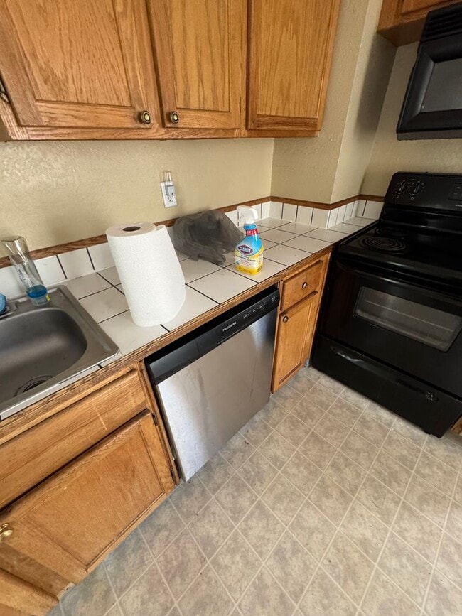 property at 416 Cascade St