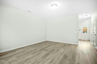 94 E Grove Point Dr in Clayton, NC - Building Photo - Building Photo
