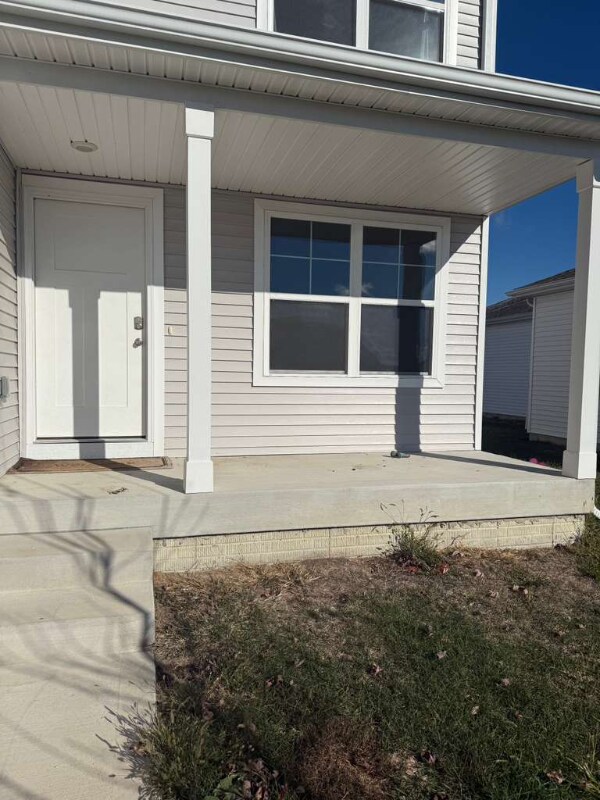 10303 Southerwick Pl in Johnston, IA - Building Photo - Building Photo